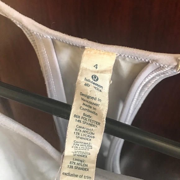 Lululemon tank size 4 - Picture 4 of 4